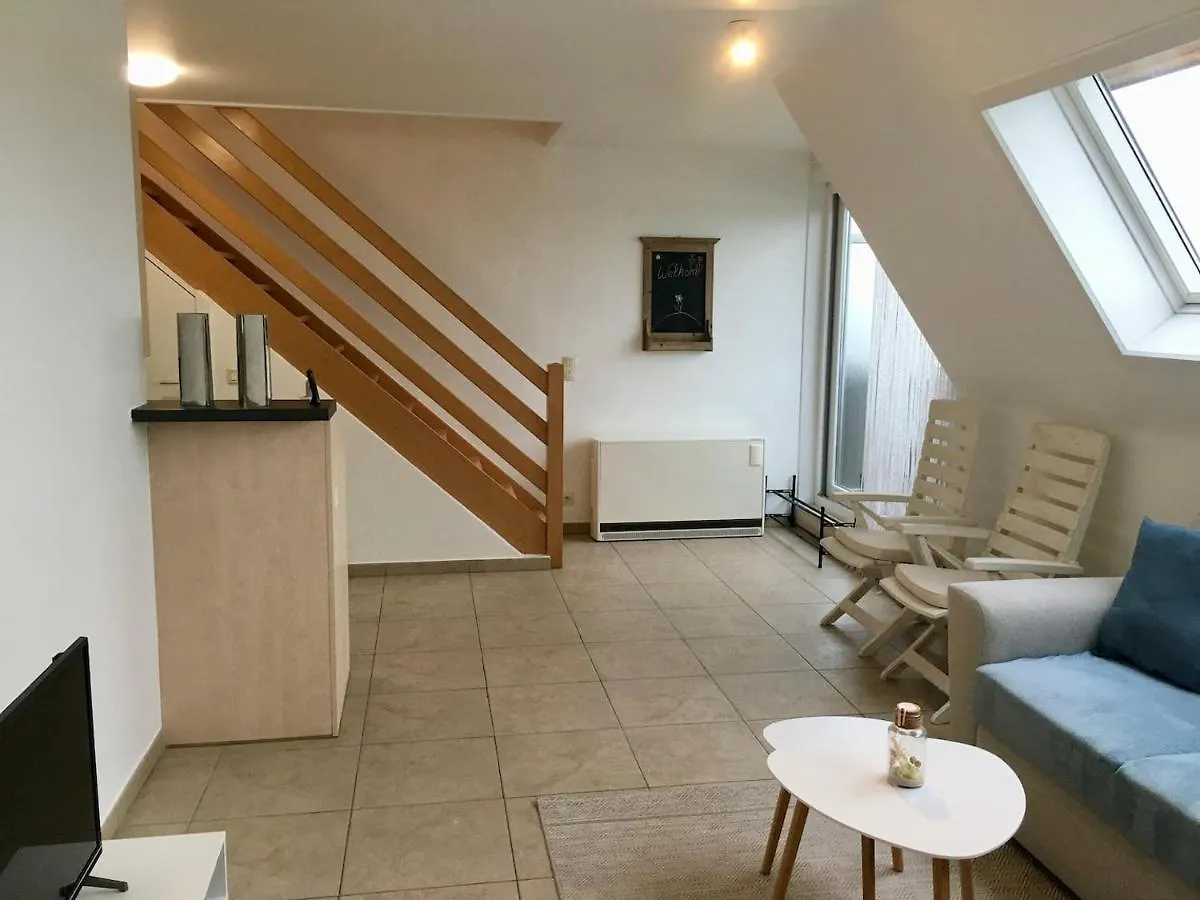 App voor 4 pers. met terras en zicht op de polders Appartement Nieuwpoort