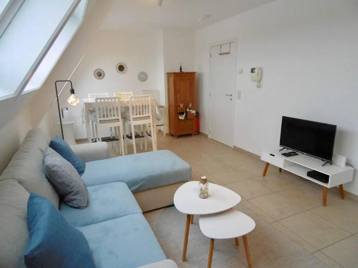 App voor 4 pers. met terras en zicht op de polders Appartement Nieuwpoort